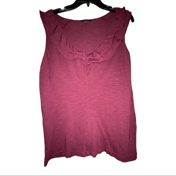 3 for $10 Bundle -  Banana Republic Maroon colored t shirt - Picture 1 of 3